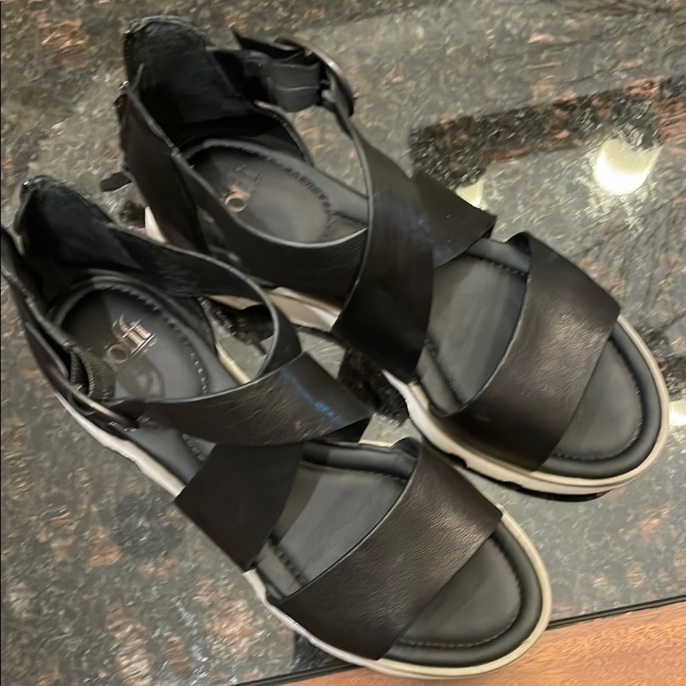 Sofft Mackenna Sport Women's Sandals